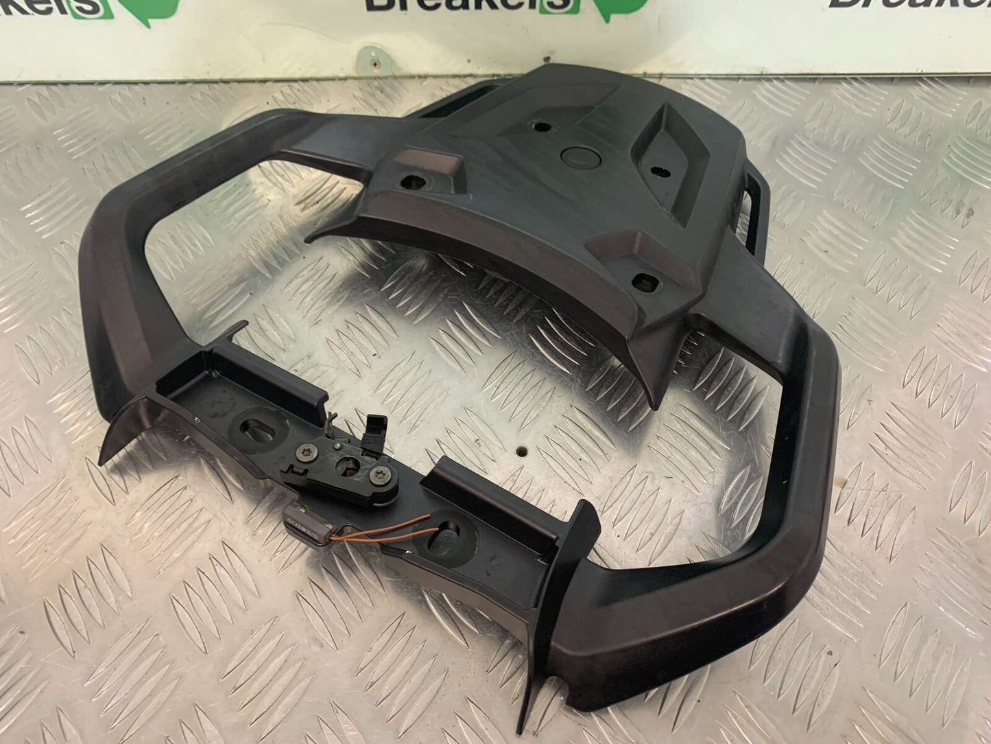 TRIUMPH 1050 SPRINT GT GRAB RAIL YEAR 2010-2014 (STOCK 979)