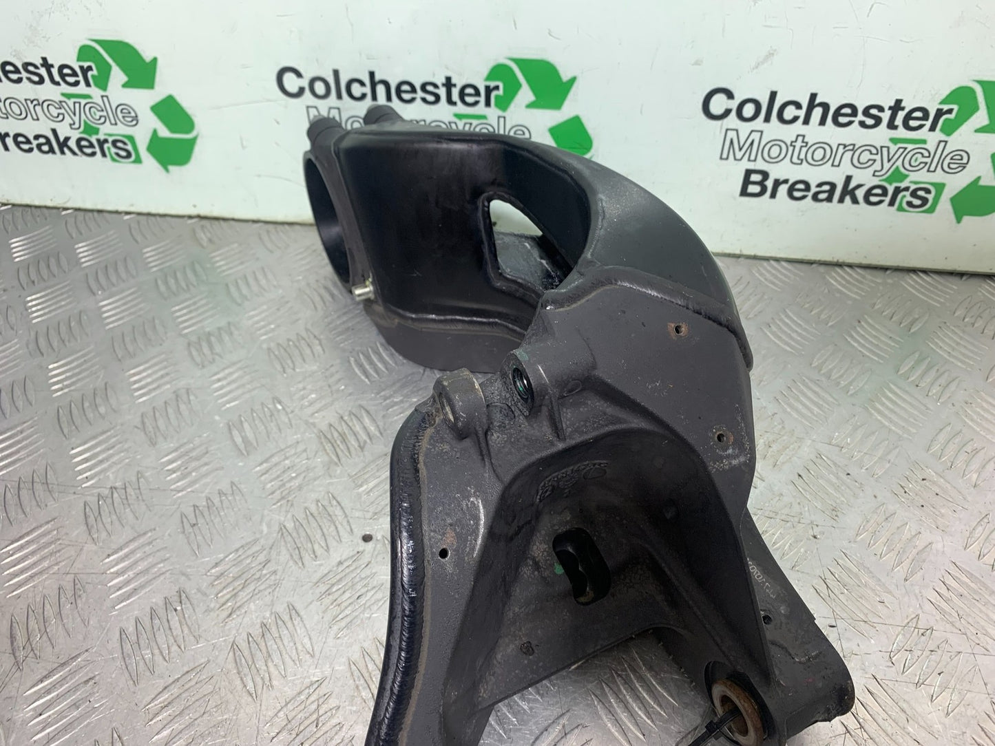 DUCATI 1198 S SWINGARM YEAR 2009-2011 (CMB1219)