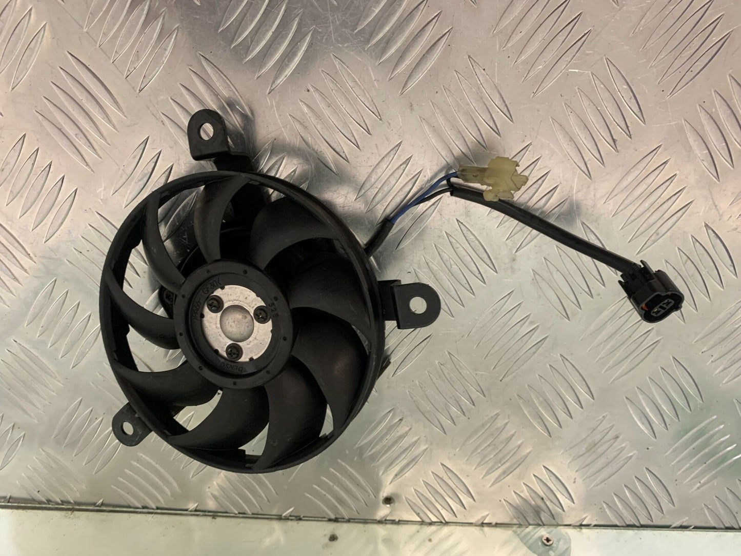SUZUKI DL 650 V-STROM RADIATOR FAN YEAR 2006 2011 (STOCK 954)
