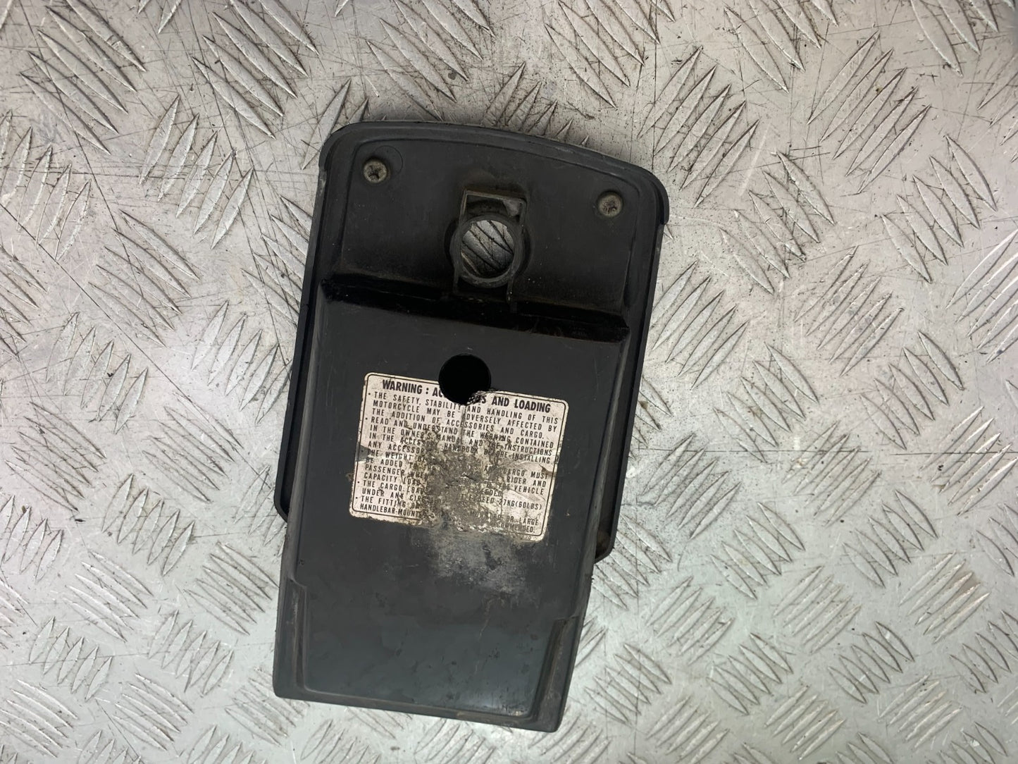 HONDA VT700 VT 700 SHADOW BACK REST POCKET AND LID YEAR 1984-85 (CMB1328)