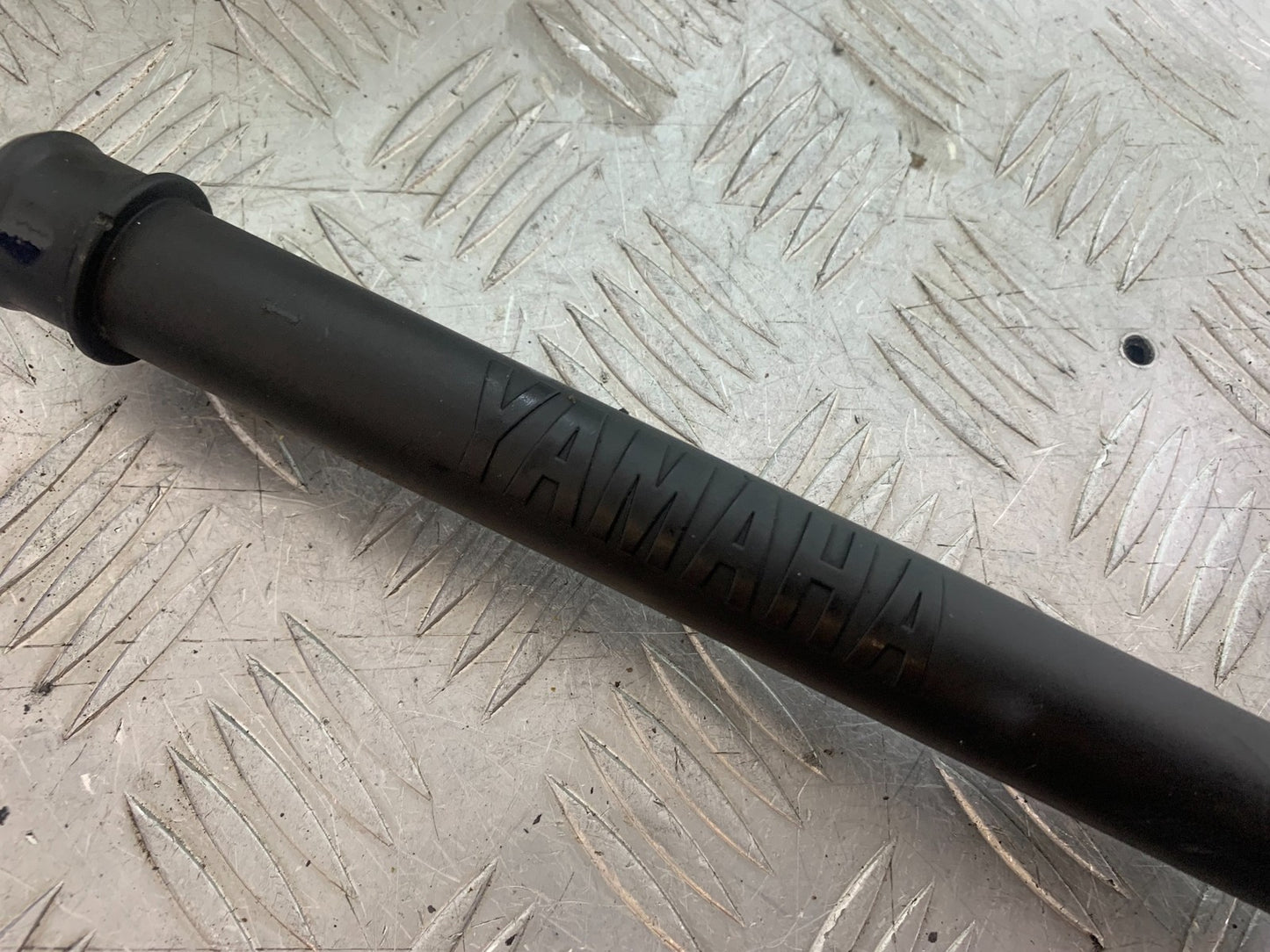 YAMAHA YZF R1 14 B BIG BANG COOLANT HOSE 2009-14 (CMB1175)