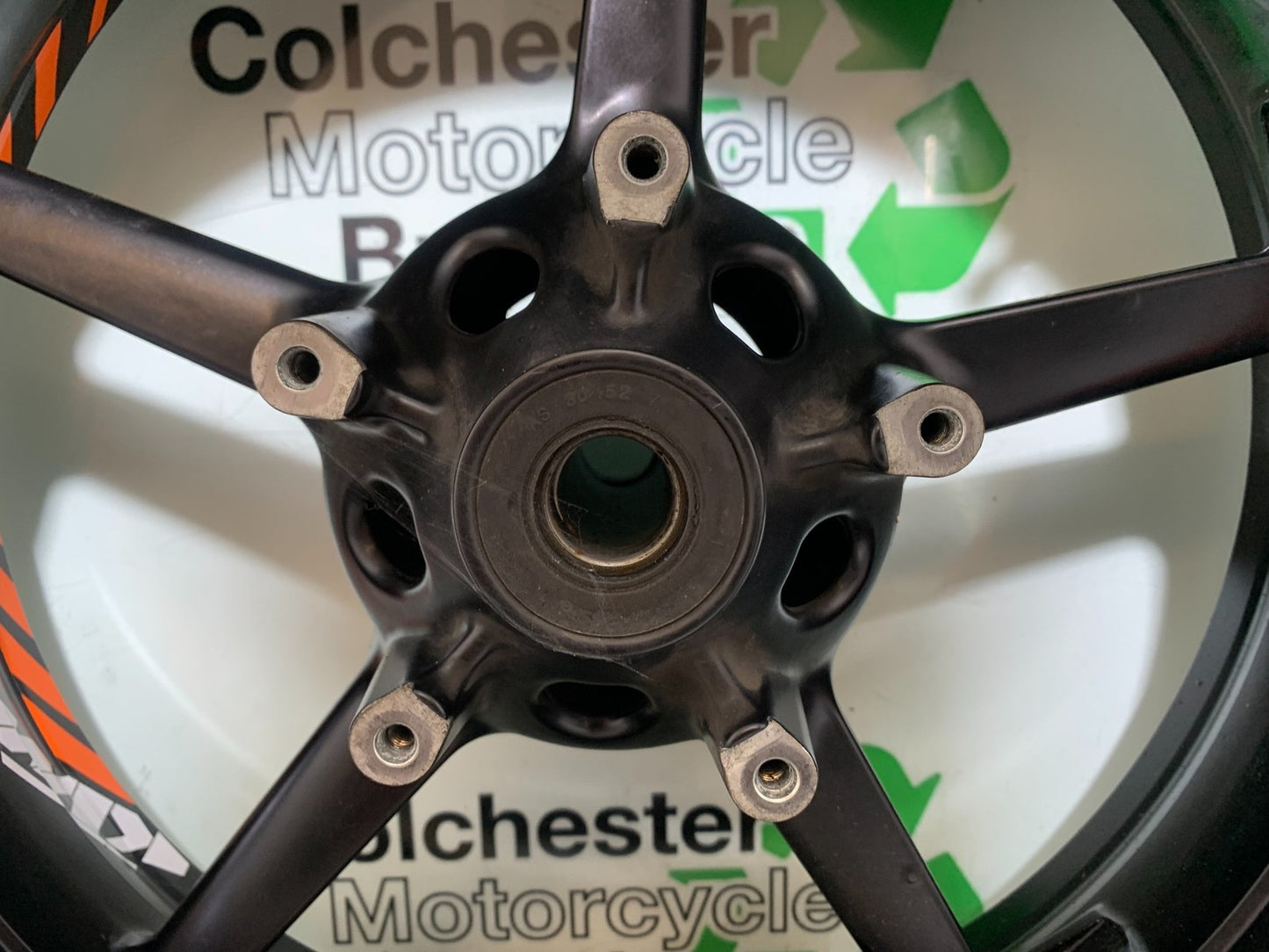 KTM 690 DUKE R LC4 REAR WHEEL YEAR 2012-2015 (CMB1180)