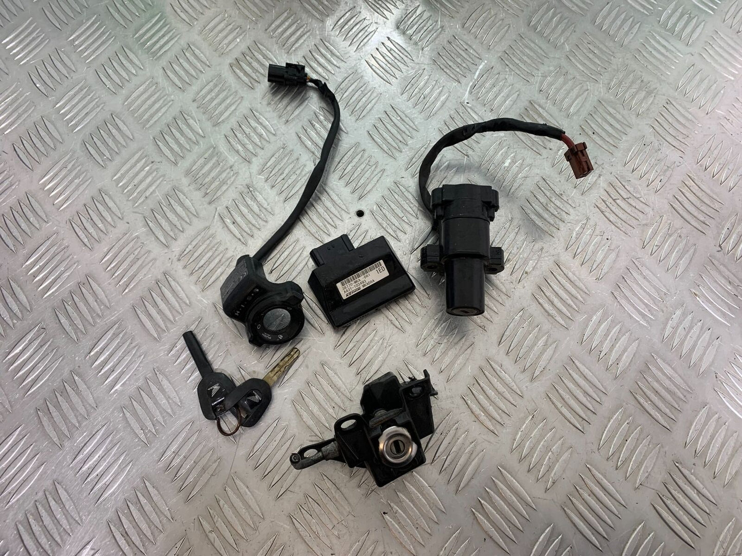 HONDA NC750 NC 750 S ECU LOCKS KEYS 2014-2016 (CMB1064)