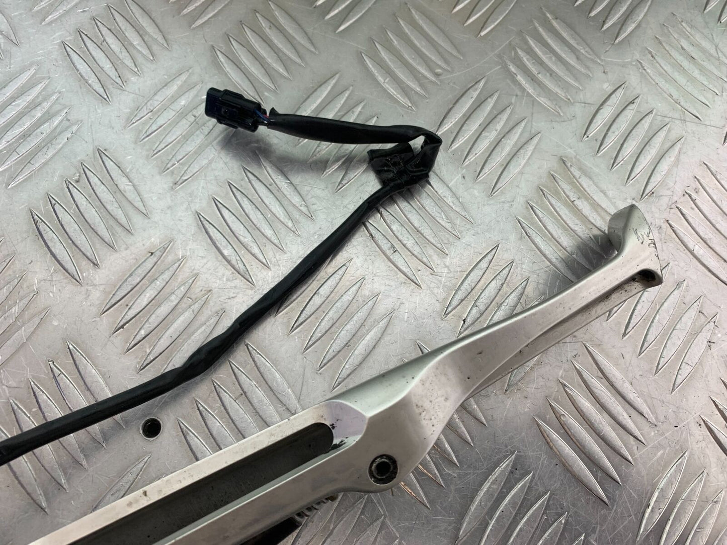 DUCATI 1199 PANIGALE SIDE STAND YEAR 2012-2014 (CMB1047)