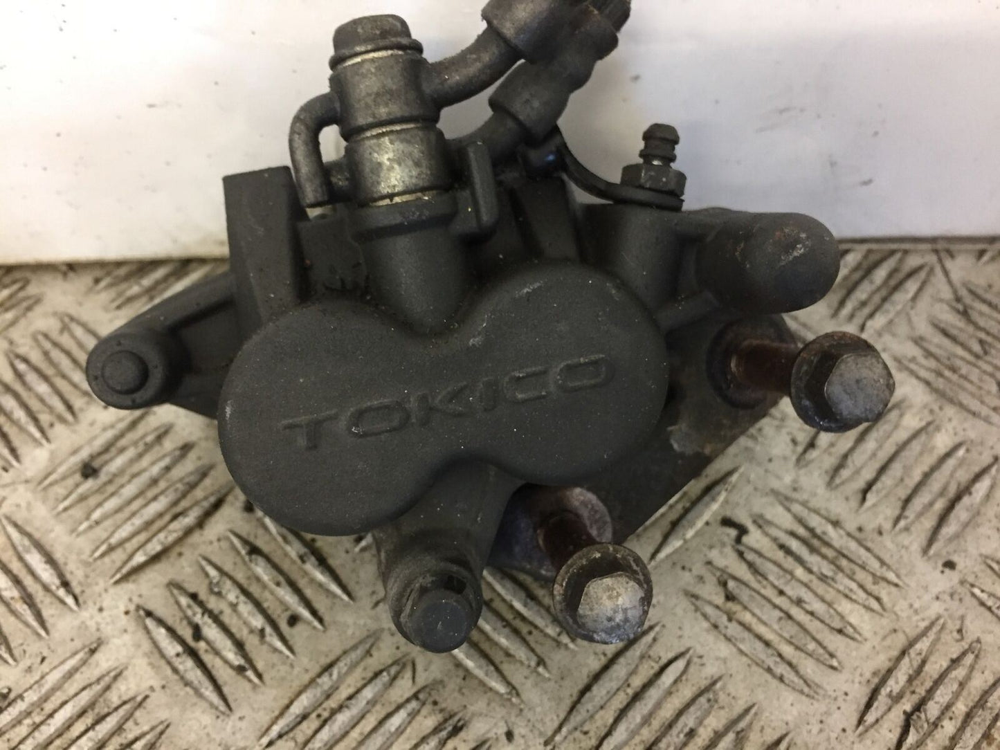 KAWASAKI ER6 ER6F ER 650 FRONT RIGHT CALIPER YEAR 2016 (ABS)