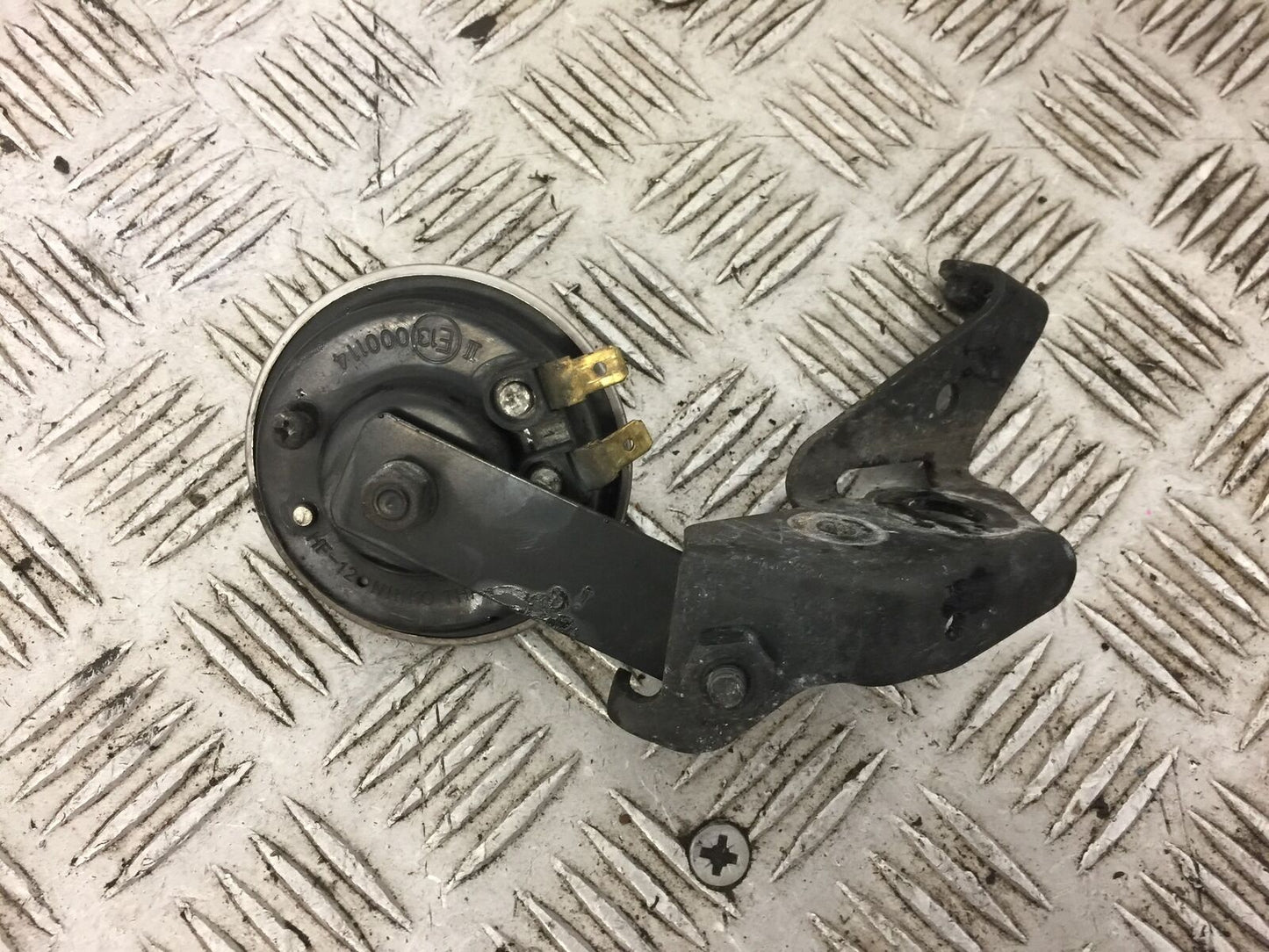 HONDA CB650 F CB 650 FA-E HORN YEAR 2014-2017 STOCK 609