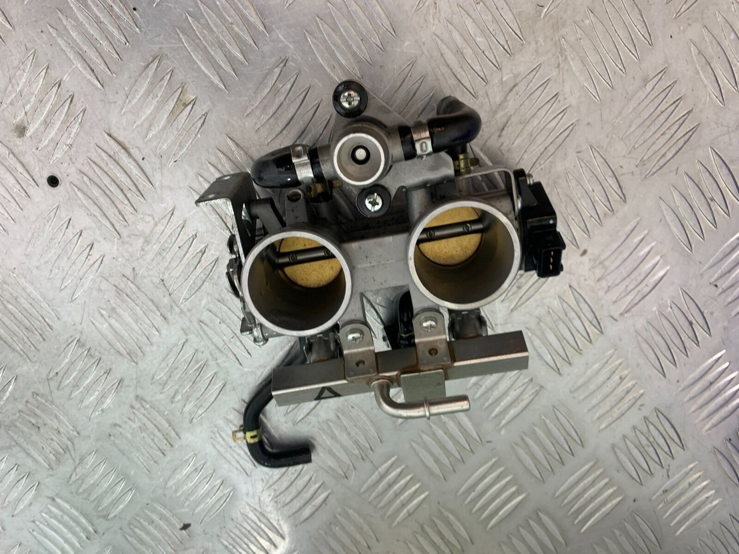 BENELLI LEONCINO 500 TRIAL THROTTLE BODIES YEAR 2020 (CMB1106)