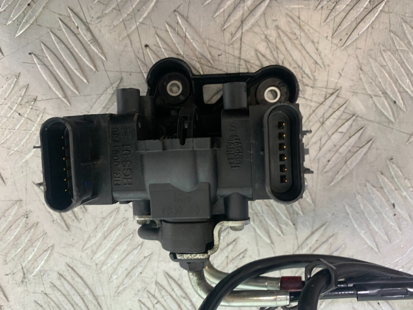 APRILIA RSV4 FACTORY THROTTLE POSITION SENSOR AND CABLES YEAR 2009-2012(CMB1224)