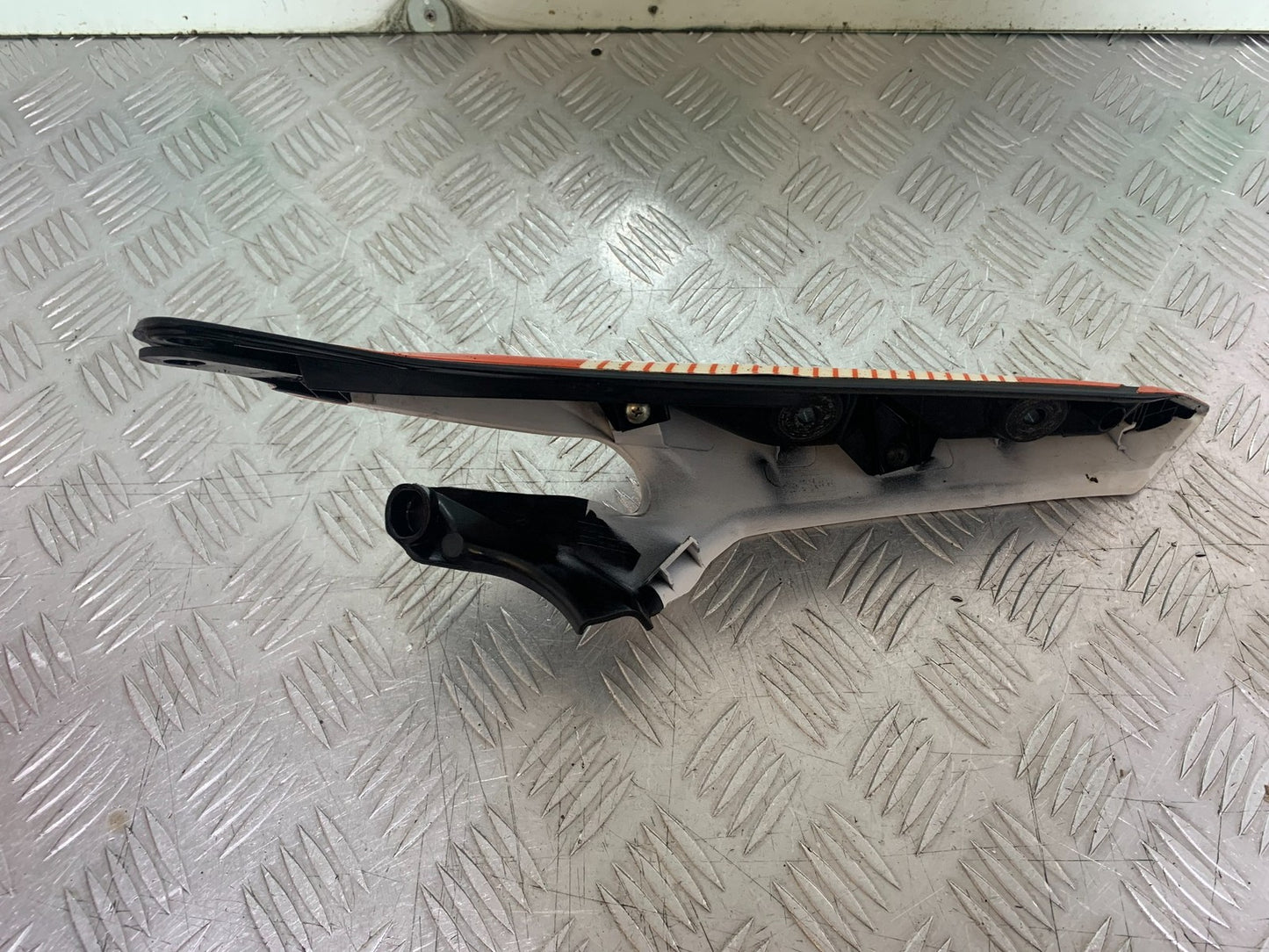KTM DUKE 125 LEFT SEAT PANEL YEAR 2017-2022 (CMB1222)