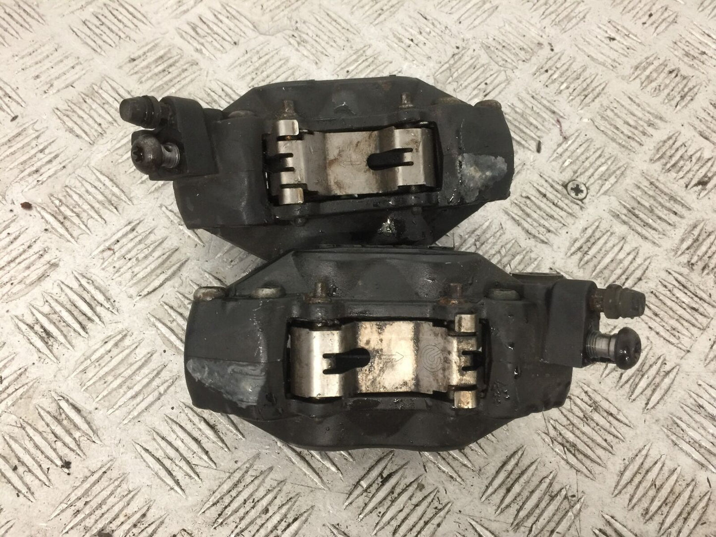 BMW F800 ST FRONT BRAKE CALIPERS YEAR 2011-2013 (STOCK 886)