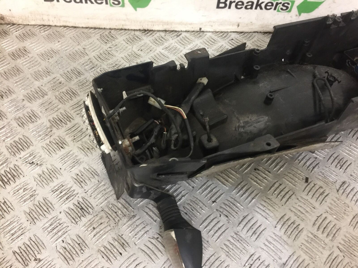 KTM 990 SUPERMOTO REAR MUDGUARD YEAR 2008 (STOCK 662)
