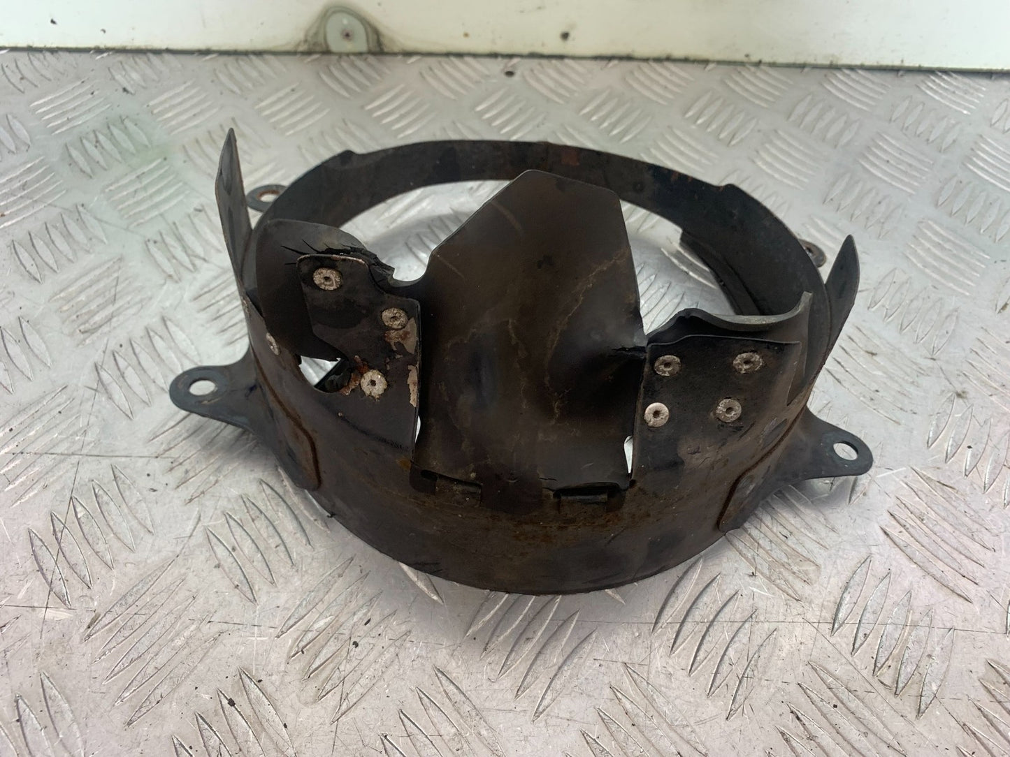 HONDA GL500 GL 500 SILVERWING FAN SURROUND YEAR 1981-82 (CMB1168)