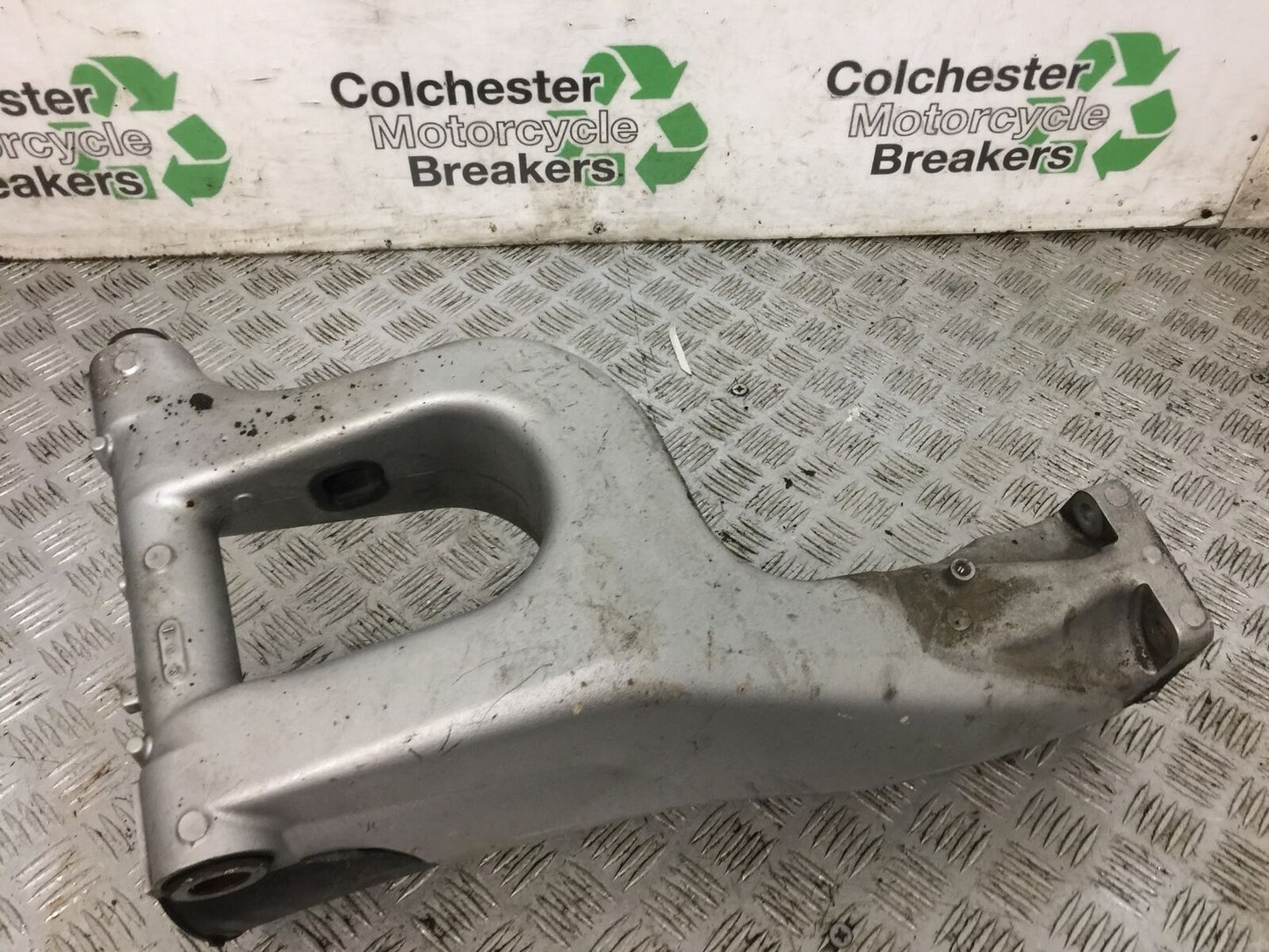 HONDA VFR1200 VFR 1200 FA SWINGARM YEAR 2010-11 (STOCK 793)