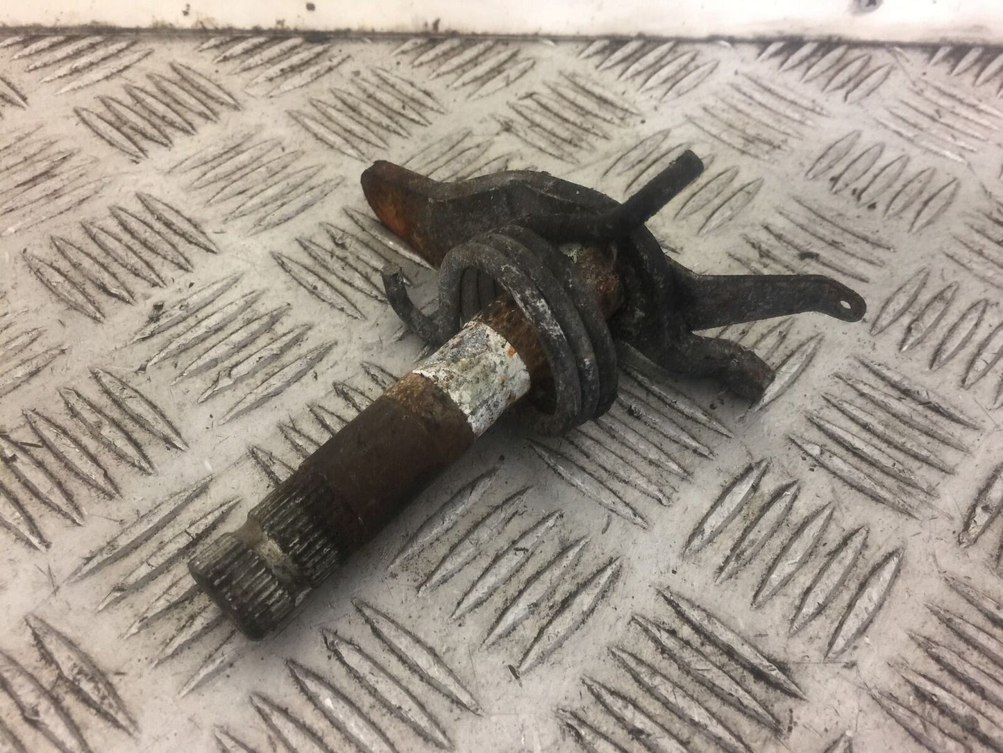 YAMAHA XS1100 XS 1100 MIDNIGHT SPECIAL REAR BRAKE SHAFT YEAR 1979 STOCK 408