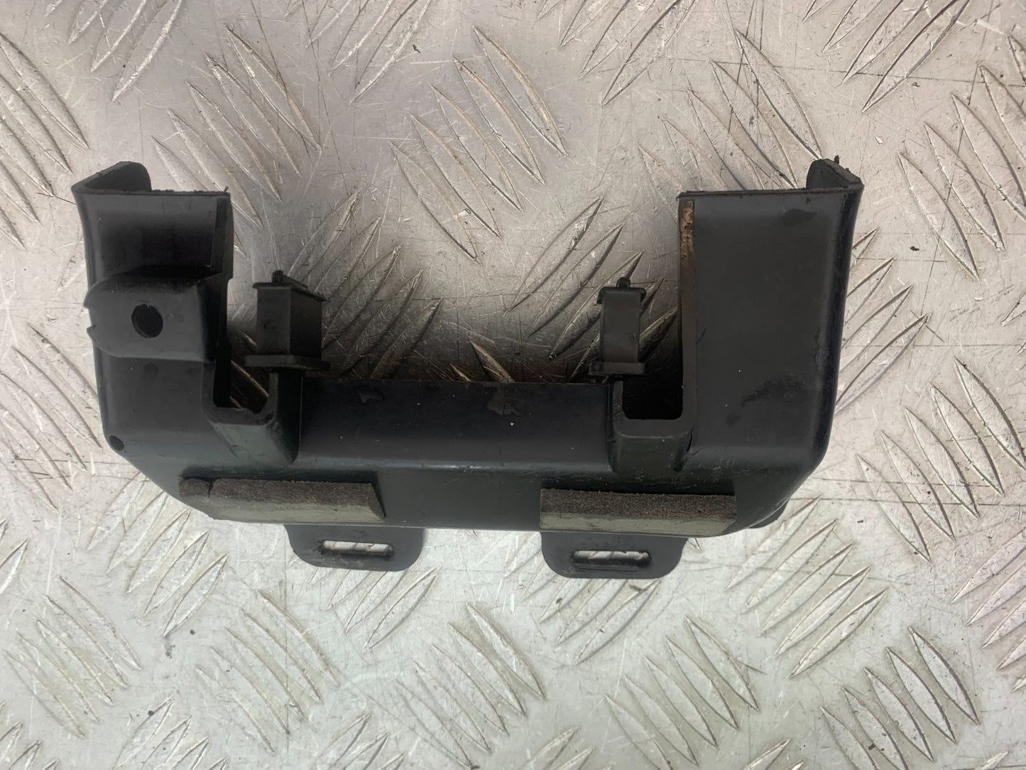 SUZUKI SV650 SV 650 mk1 TOOL BOX HOLDER 1999-2002 (CMB1238)