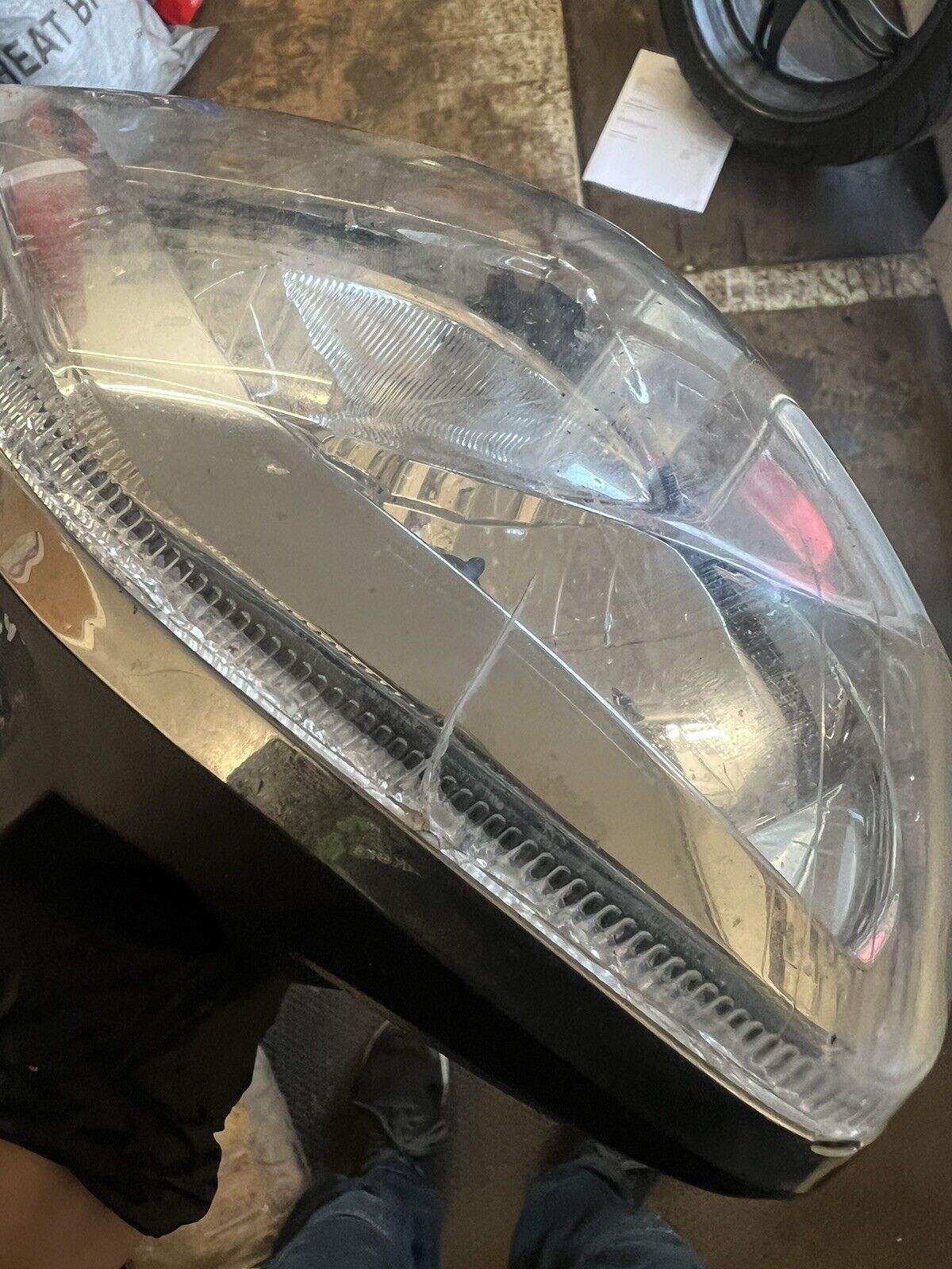 YAMAHA FZ1-N HEADLIGHT YEAR 2006-2012 (STOCK 787)