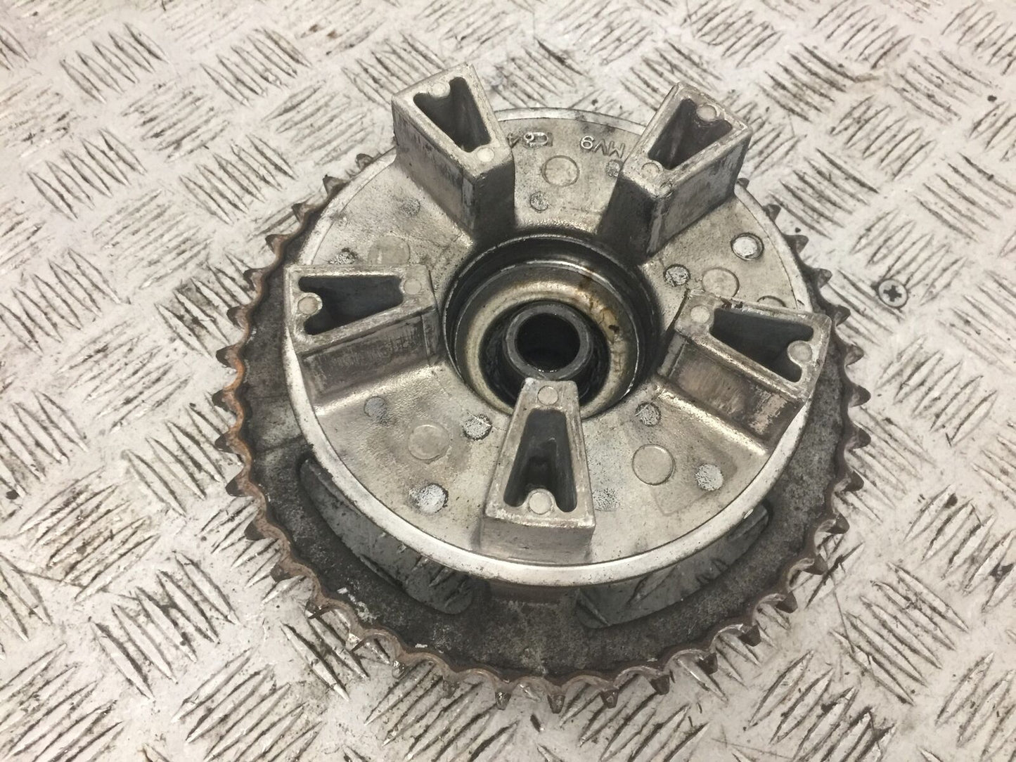 HONDA CBR600 CBR 600 REAR SPROCKET CARRIER YEAR 1996 (STOCK 798)