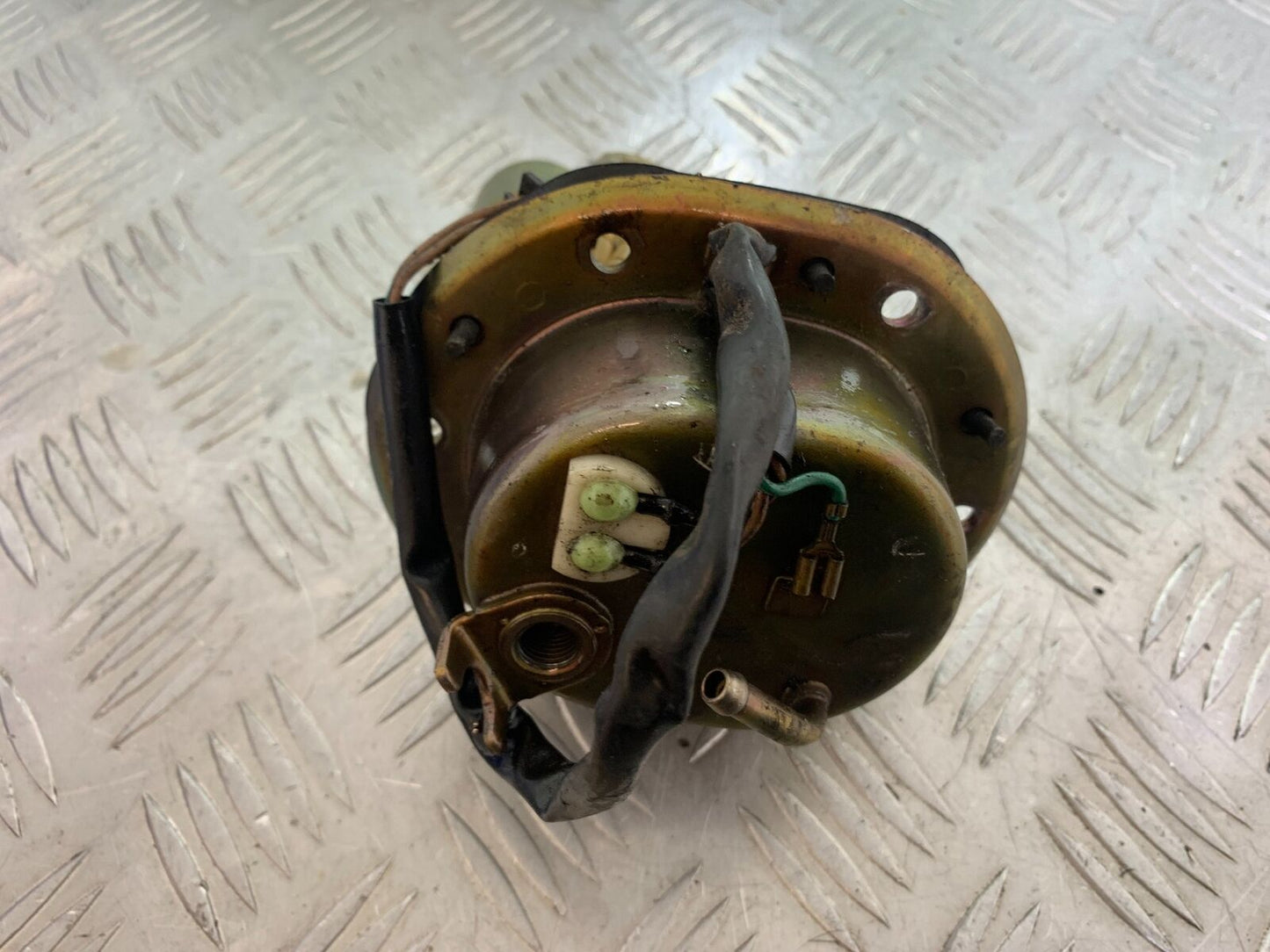 HONDA CBR 929 RRY FIREBLADE PETROL PUMP YEAR 2000-01 (CMB1094)