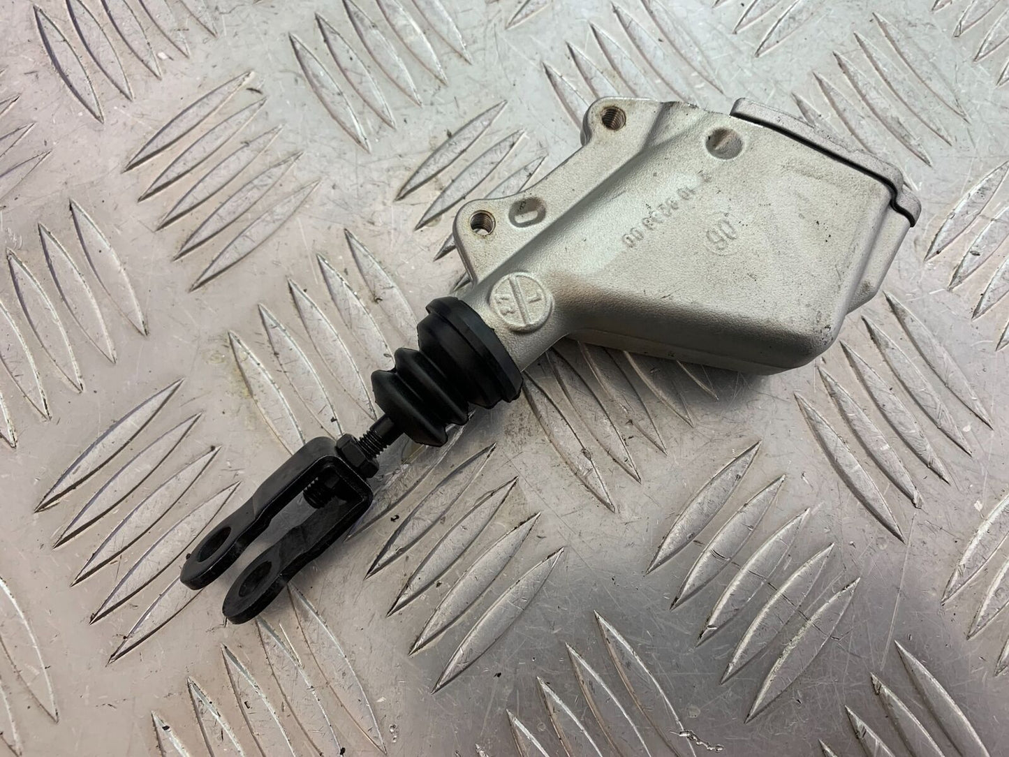 KTM 990 SUPERMOTO T REAR MASTER CYLINDER YEAR 2010-2011 (CMB1067)