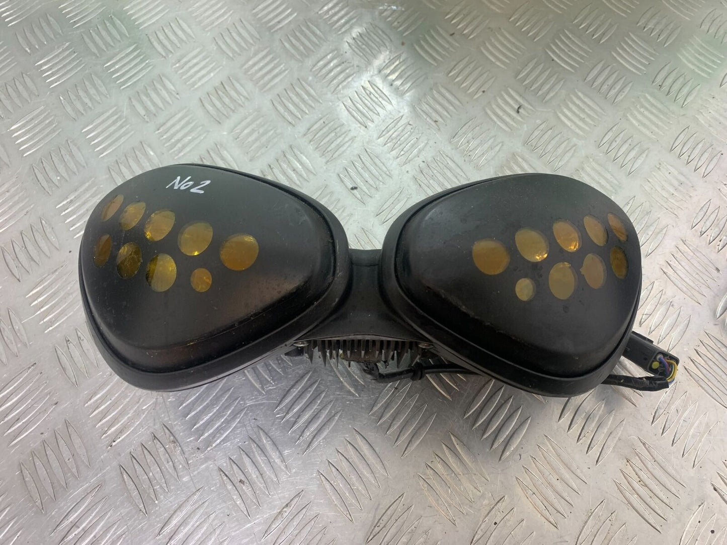TRIUMPH 1050 SPEED TRIPLE HEADLIGHT YEAR 2018-2020 (CMB1029)
