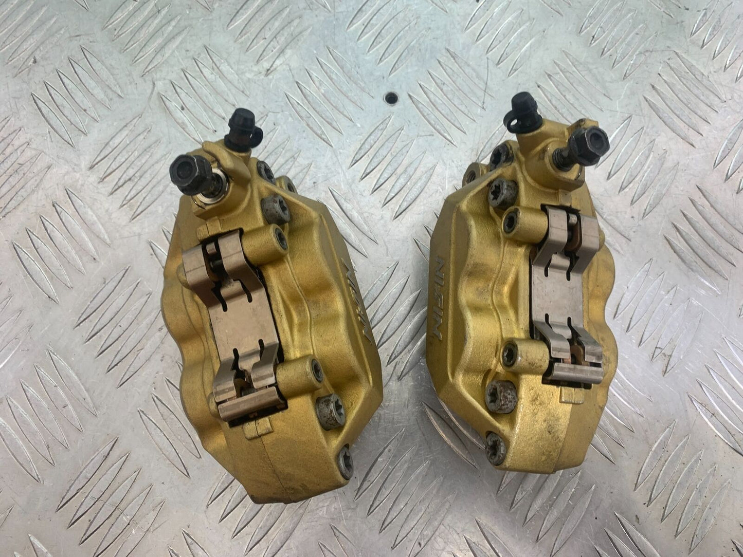 HONDA CBR 929 RRY FIREBLADE FRONT BRAKE CALIPERS YEAR 2000-01 (CMB1026)