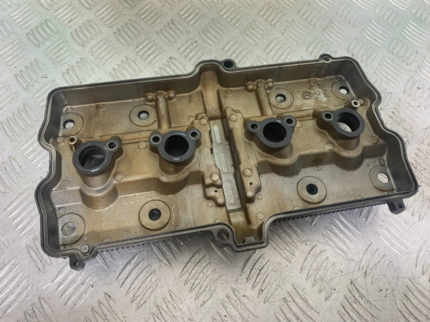 SUZUKI GSX750 INAZUMA ROCKER COVER YEAR 1998-2003 (CMB1308)