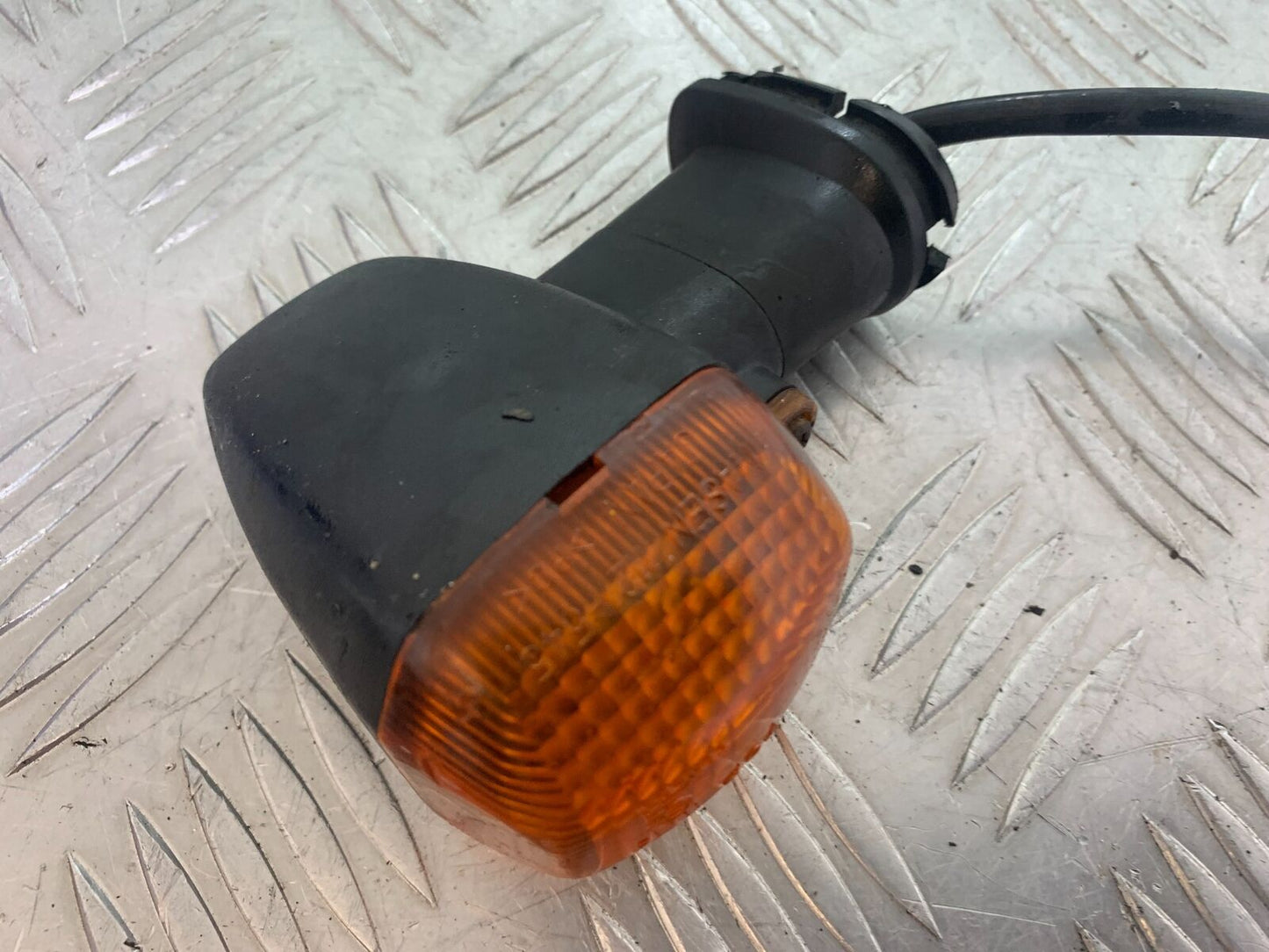 YAMAHA YZF600 YZF 600 THUNDERCAT FRONT LEFT INDICATOR 1996-2003 CMB1134)