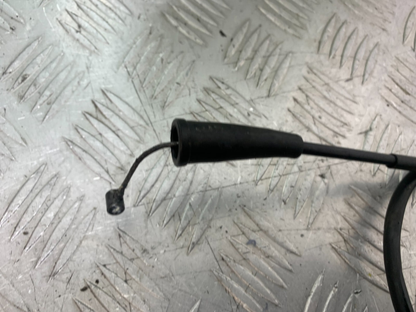 APRILIA TUONO 1000 V4R CLUTCH CABLE YEAR 2011-13 (CMB1331)