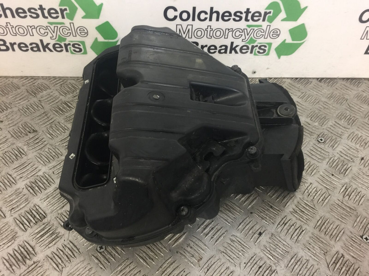 KAWASAKI ZX6R ZX6 R P7F P8F AIR BOX YEAR 2007 2008