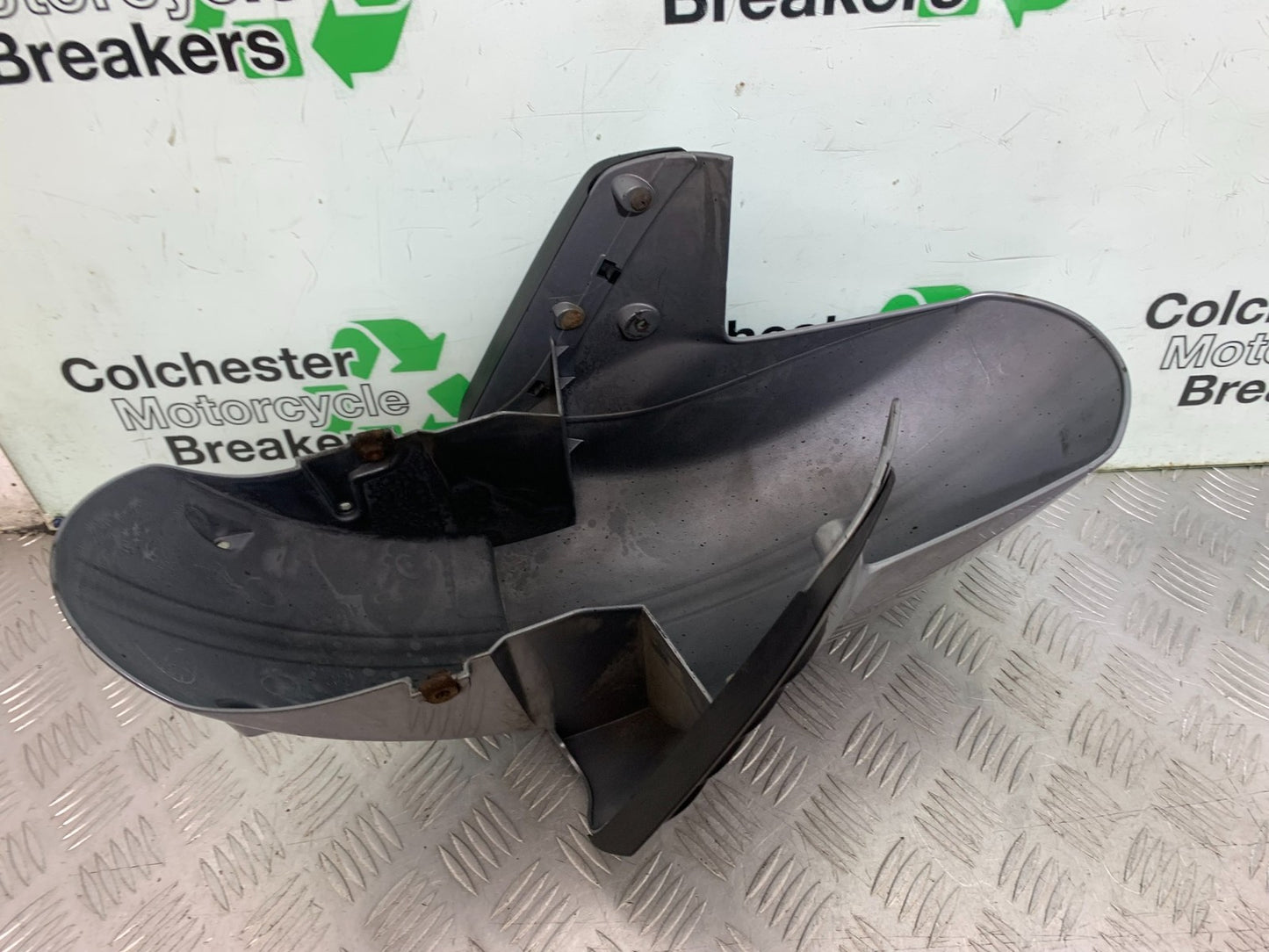 KAWASAKI GTR1400 GTR 1400 FRONT MUDGUARD YEAR 2007-2009 (CMB1306)