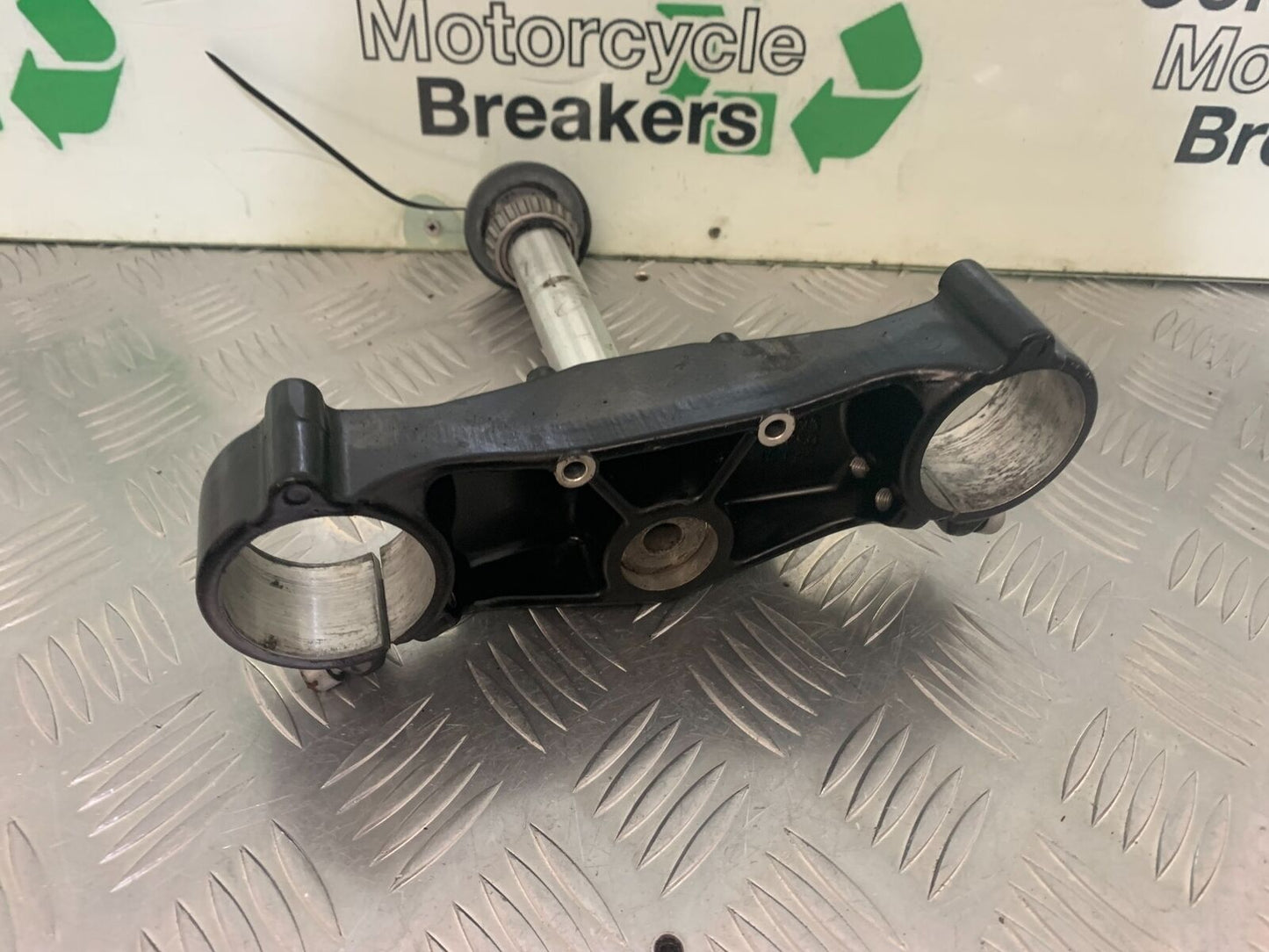 KTM 640 DUKE 2 BOTTOM YOKE YEAR 2000-2006 (STOCK 988)
