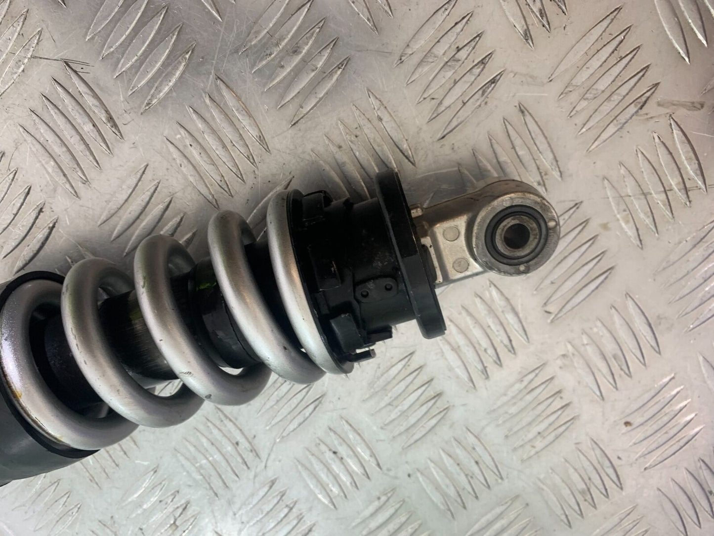 HONDA CB650 F CB 650 FA-H REAR SHOCK   YEAR 2017- 2019 (CMB1087)