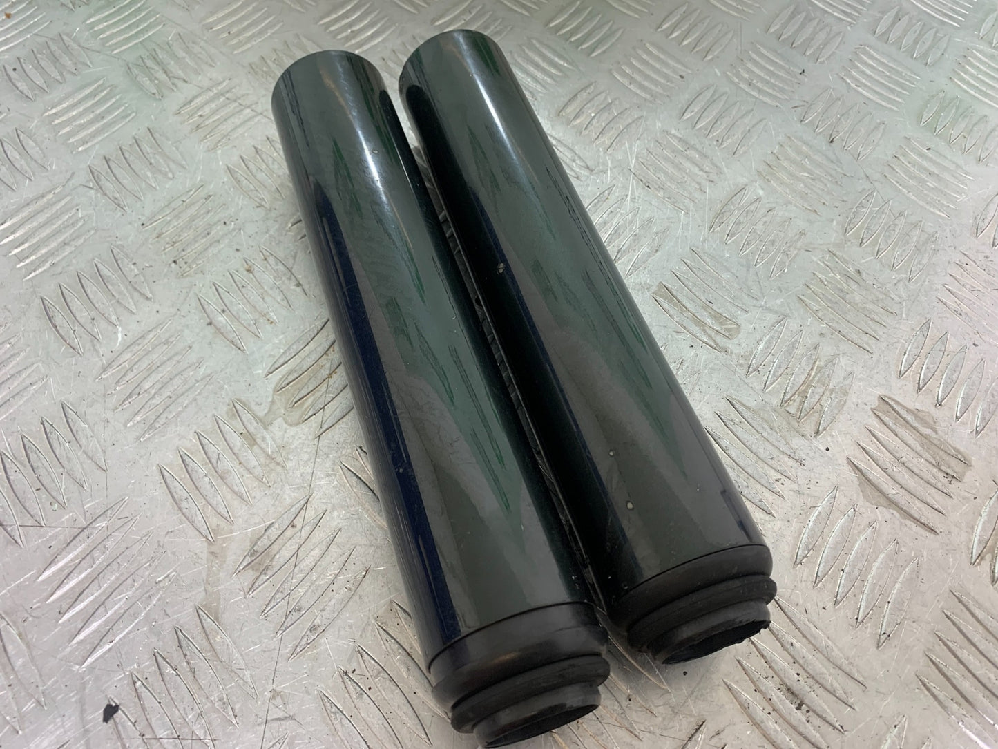 ROYAL ENFIELD BULLET 500 EFI FORK COVERS   YEAR 2008 - 2016 (CMB1153)