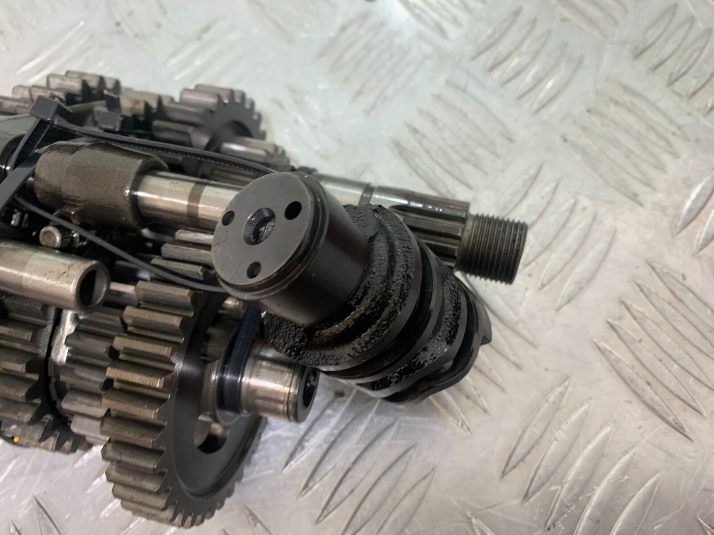 KAWASAKI KLR600 KLR 600 GEAR BOX  YEAR 1993-1995