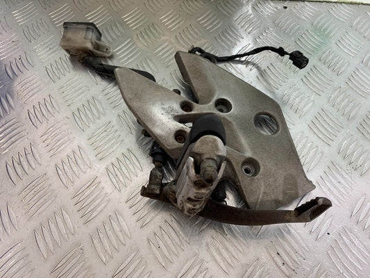 HONDA CBR500R CBR 500 R FRONT RIGHT HANGER  YEAR 2012-16 (CMB1048)