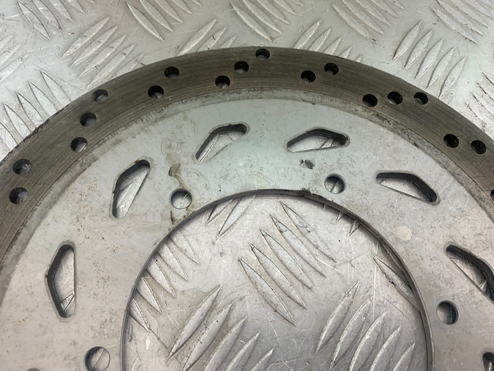 HONDA VTX1300 S-6 FRONT BRAKE DISC  YEAR 2004-09 (CMB1159)