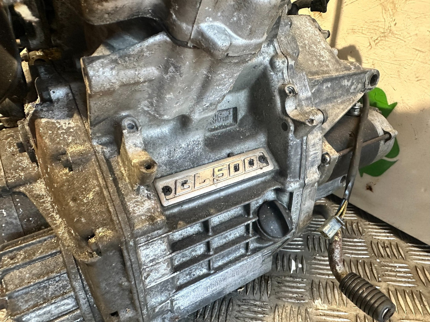 HONDA GL500 GL 500 SILVERWING ENGINE YEAR 1981-82  (CMB1168)