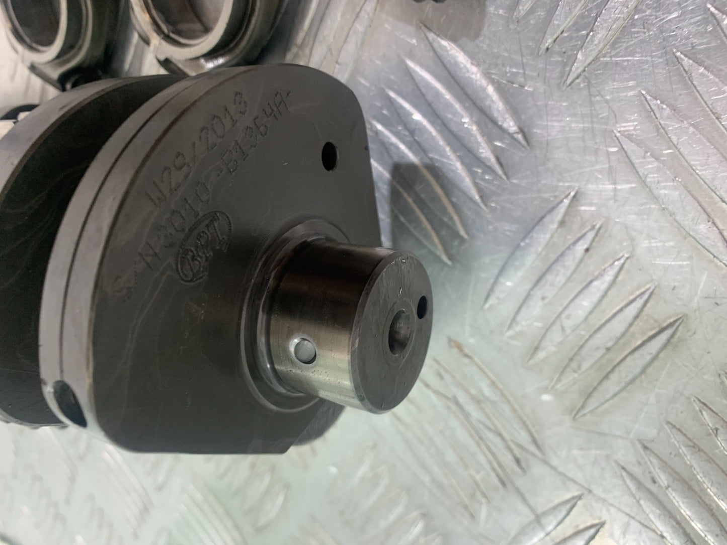 MV AGUSTA 800 F3 CRANKSHAFT AND RODS   YEAR 2013-2016 (CMB1152)