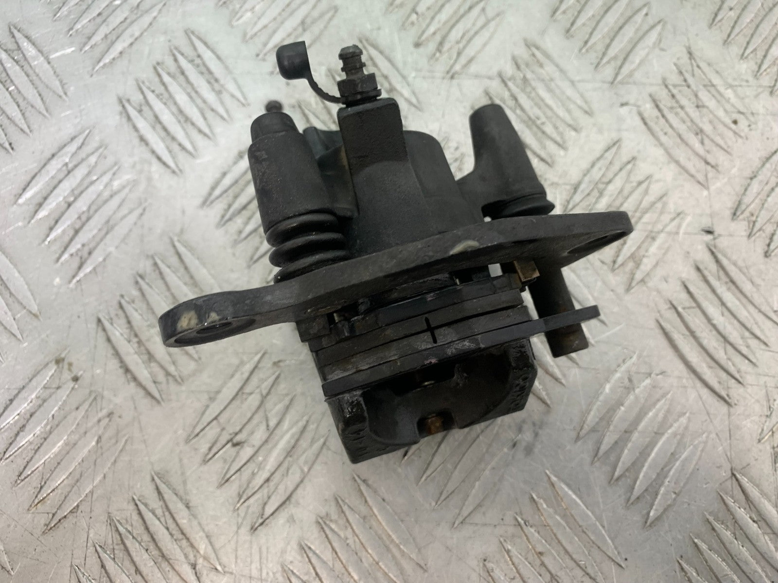 KAWASAKI Z1000 SX REAR BRAKE CALIPER   YEAR 2014-16 (CMB1264)