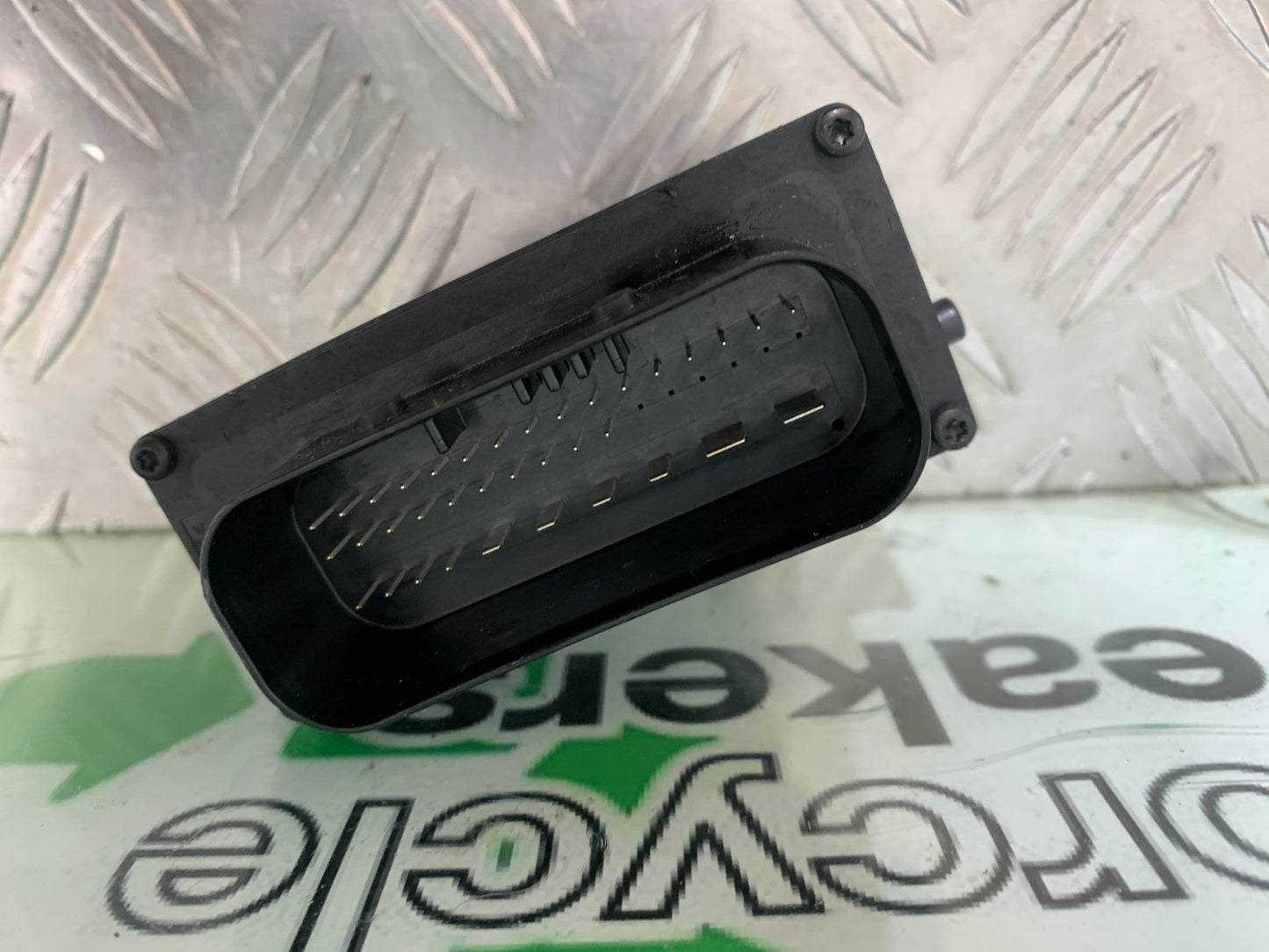 BMW M1000 R  ESA CONTROL RELAY   YEAR 2023-2024 (CMB1140)