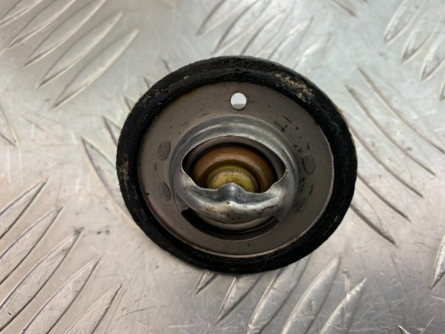 TRIUMPH 765 STREET TRIPLE RS THERMOSTAT  YEAR 2018-2021 (STOCK 968)