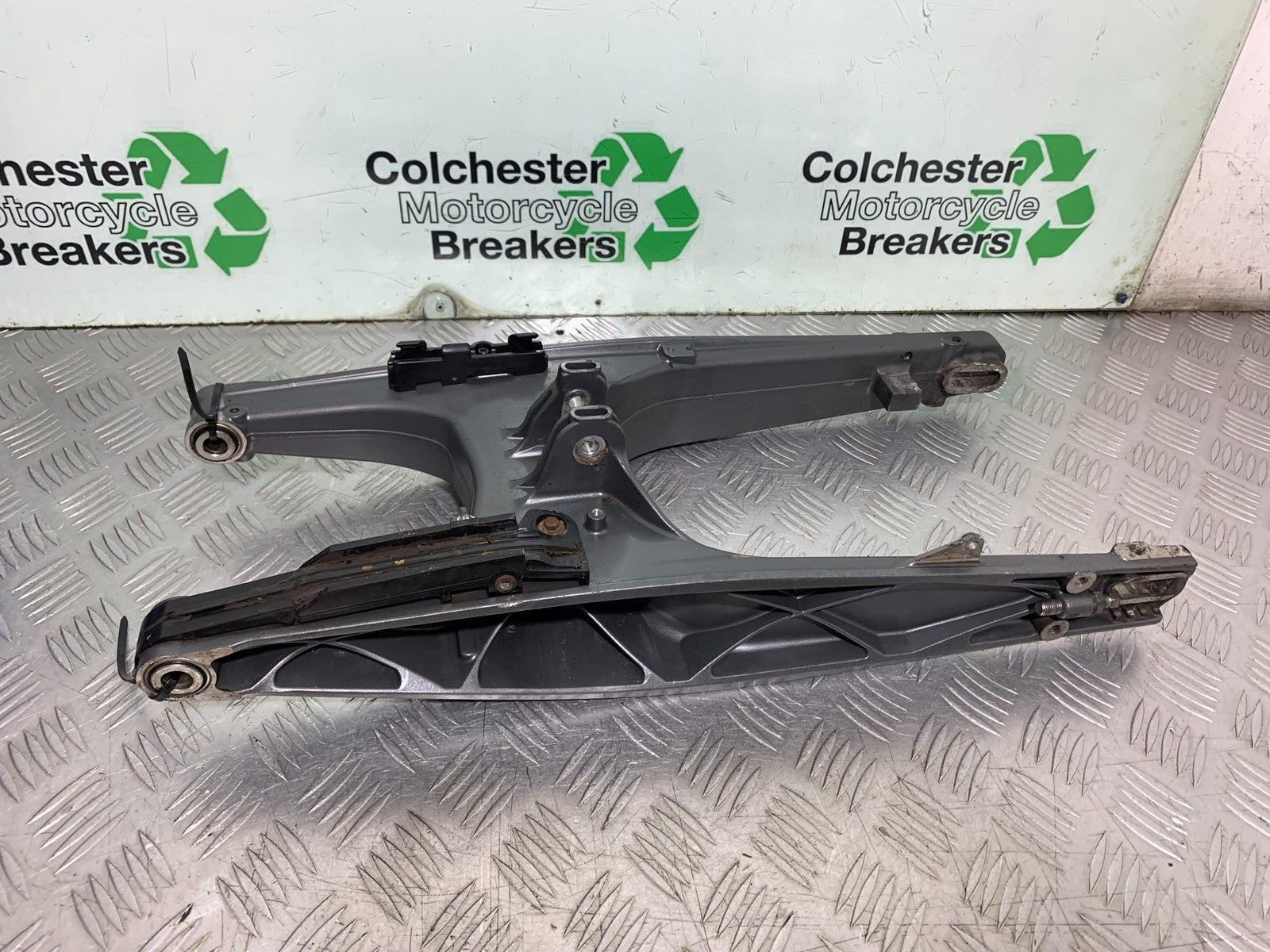 KTM DUKE 125 SWINGARM  YEAR 2017-2022 (CMB1274)