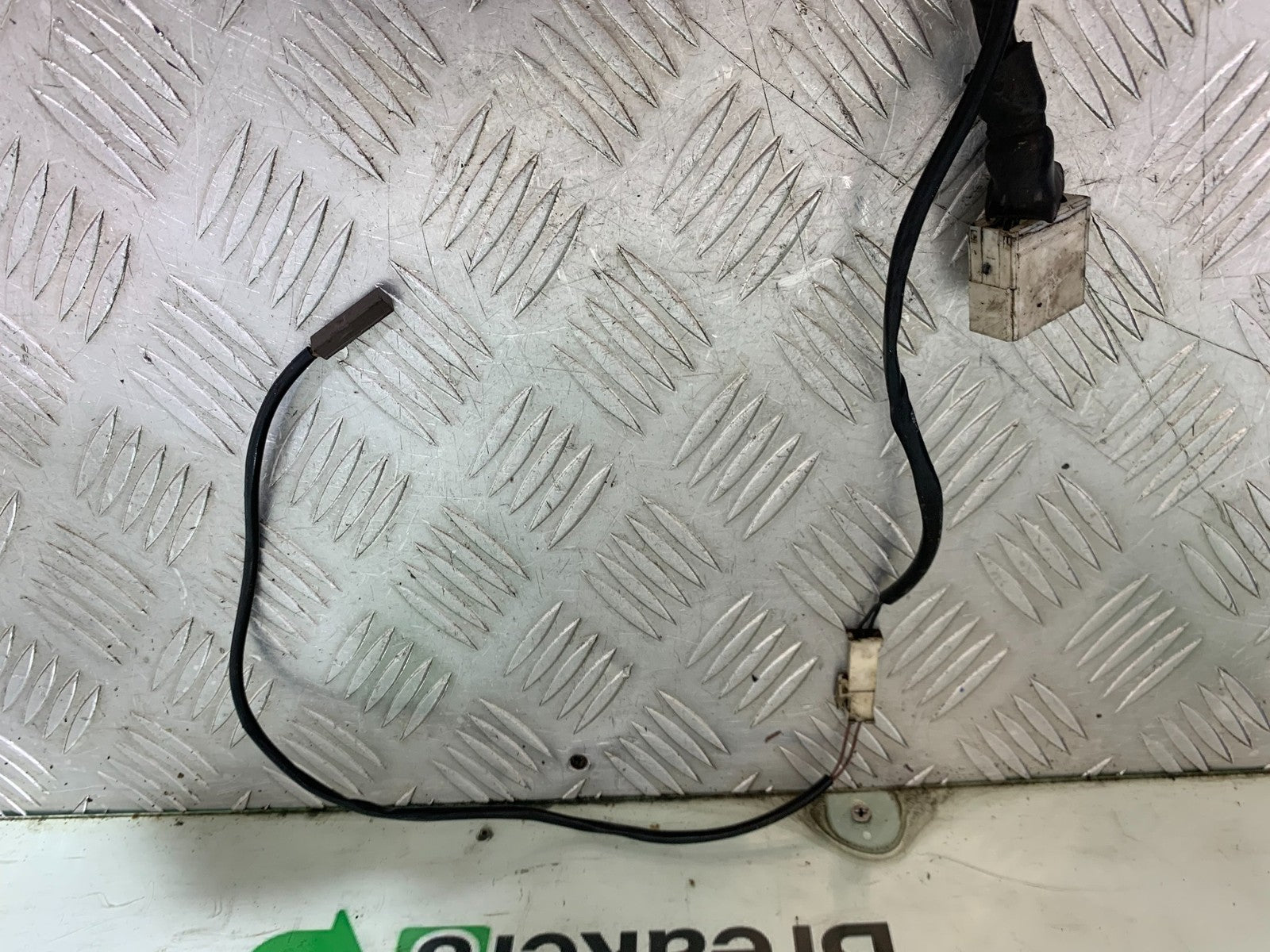 TRIUMPH SPEED TRIPLE R 1050 ALARM AND FOBS  2009 (CMB1183)