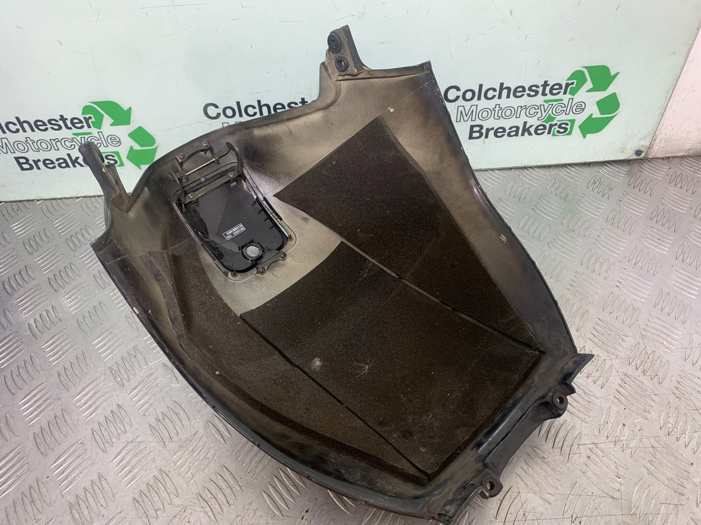 HONDA ST1100 PAN EUROPEAN PETROL TANK COVER  YEAR 1993-2001 (CMB1195)