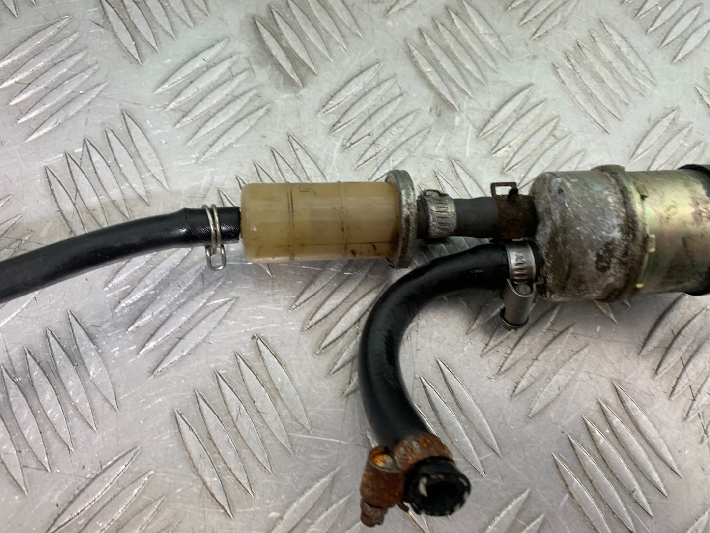 KAWASAKI ZZR1100 D PETROL PUMP  YEAR 1993-2001 (CMB1189)