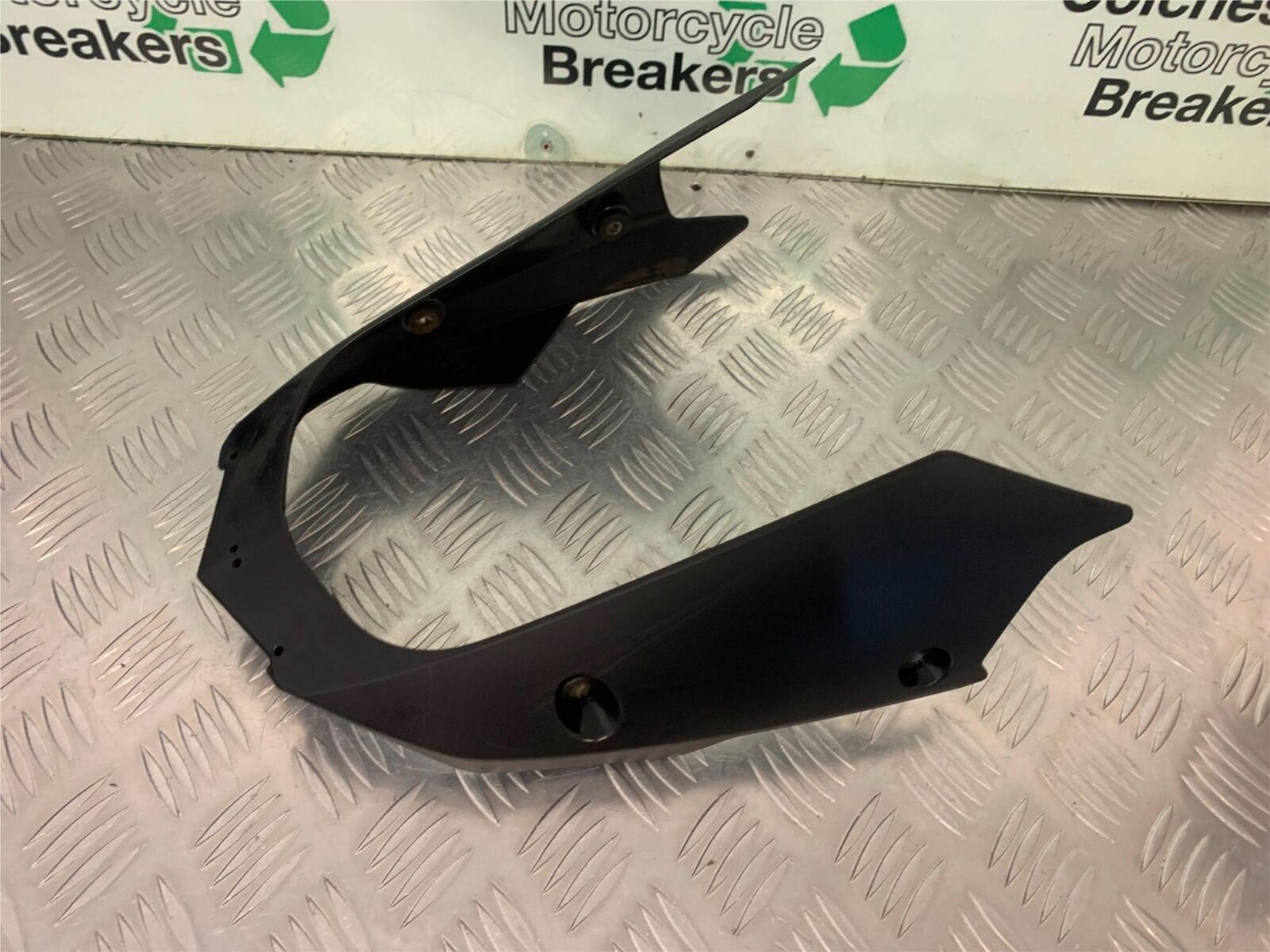 YAMAHA XJ6 XJ6-S BELLYPAN   YEAR 2009-2015 (STOCK 991)