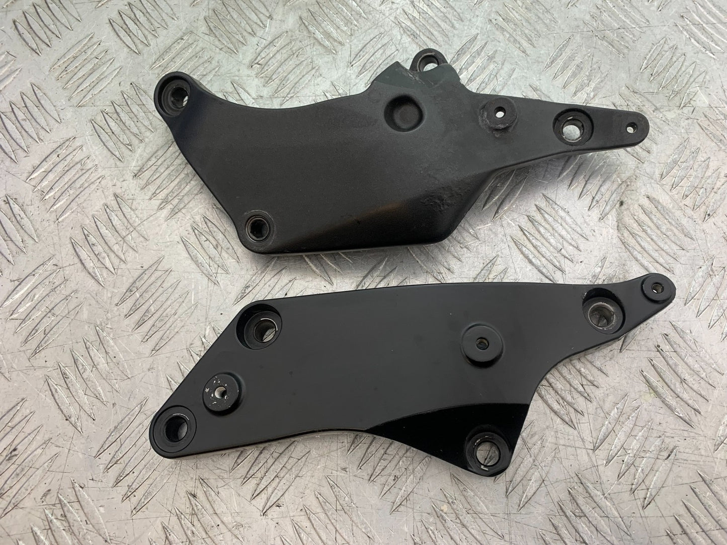 KAWASAKI ZX10R ZX10 R ENGINE BRACKETS 2008-2010 (CMB1301)