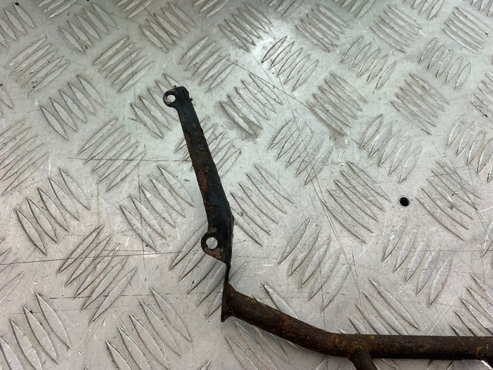 HONDA CBF125 CBF 125 2 X BRACKETS YEAR 2009-14 (CMB1182)
