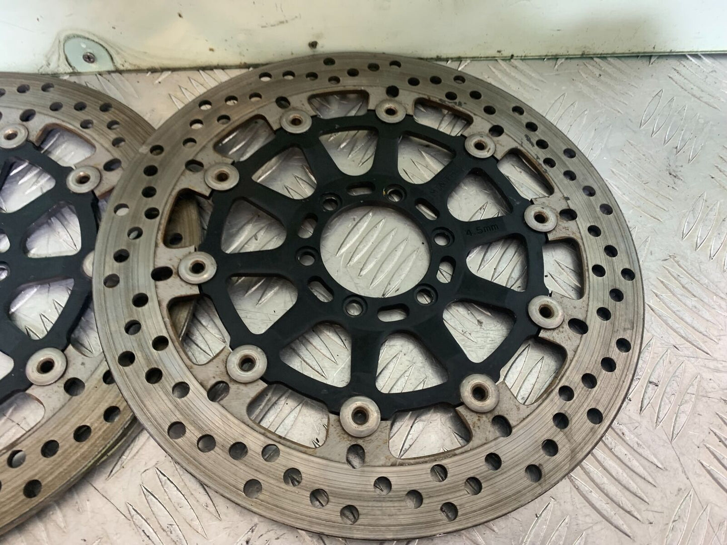 KTM 990 SUPERMOTO T FRONT BRAKE DISCS YEAR 2010-2011  (CMB1127)