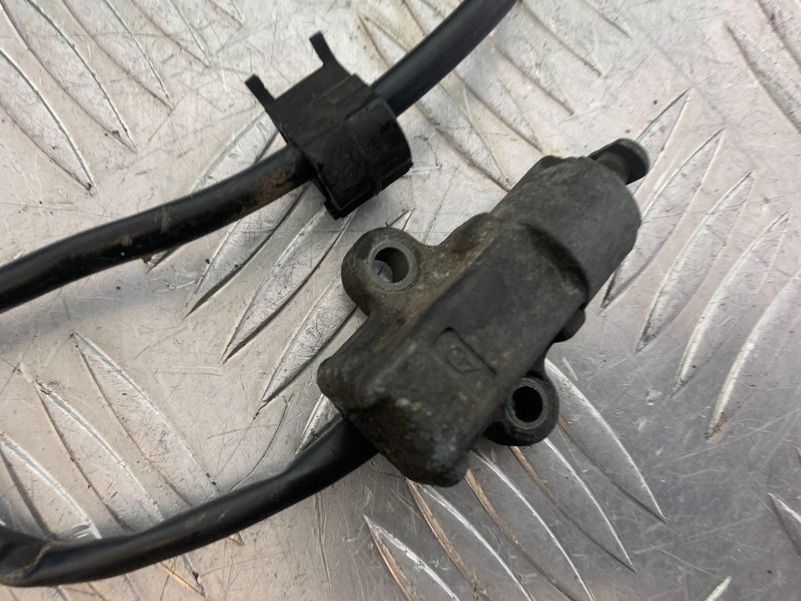 YAMAHA XJR1300 XJR 1300 SIDE STAND SWITCH   YEAR  1999-2003 (CMB1119)